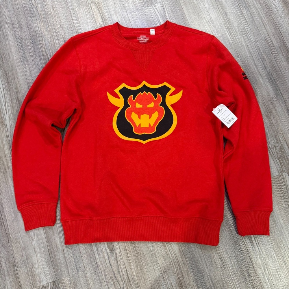 Adult Small Universal Studios Super Nintendo World Bowsers Challenge Sweatshirt